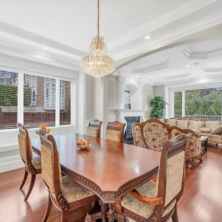 Luxurious Getaway In Vancouver-Private Room With Attached Bathroom المظهر الخارجي الصورة